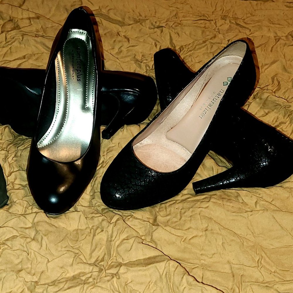 Heels - Picture 3 of 3
